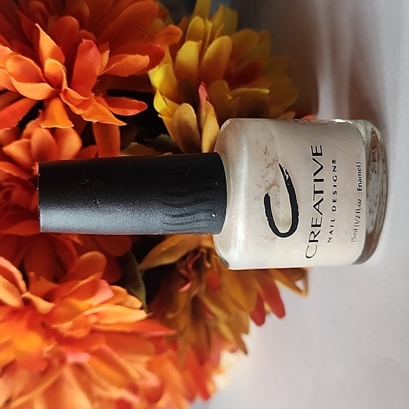 Set of 7, Mixed Nail Polish. - Picture 9 of 13